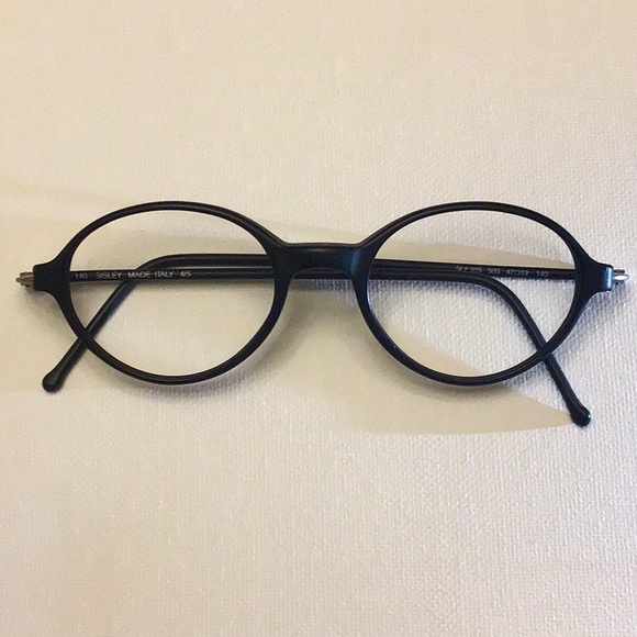 Sisley Accessories - Sisley vintage women’s designer black eyeglasses